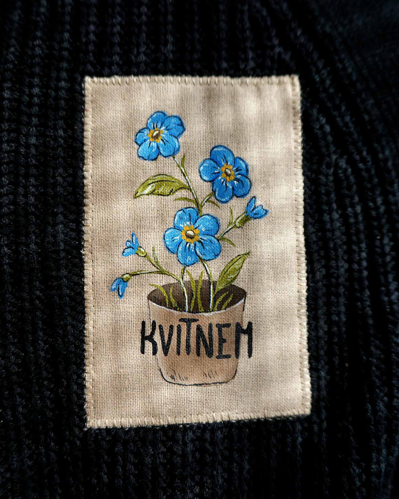Kvitnem – Upcy sveter