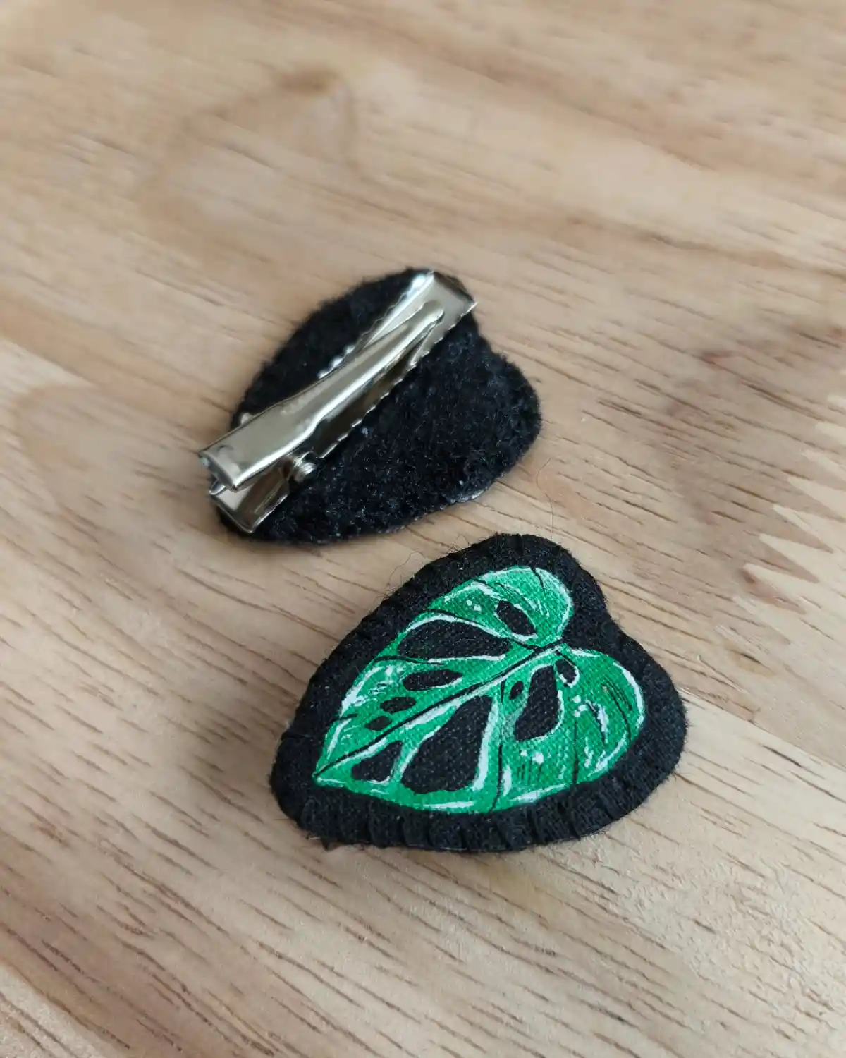 Set malých sponiek - Monstera – Obrázok 2
