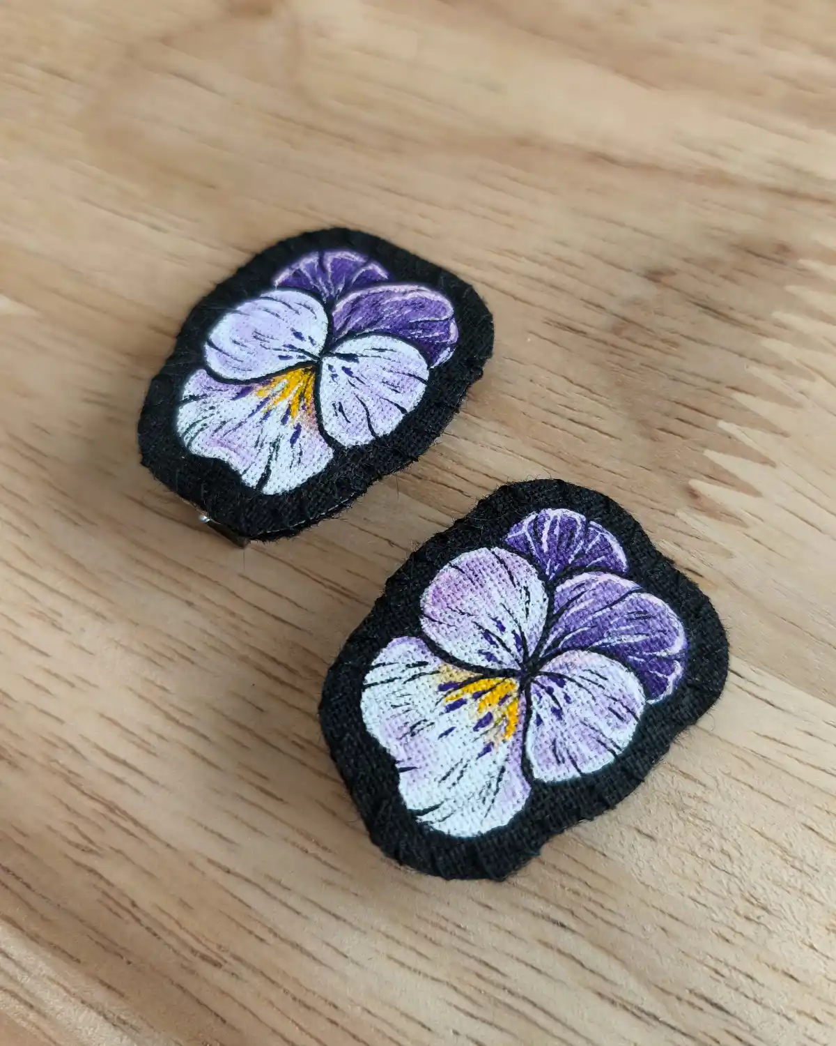 Set malých sponiek – Fialky